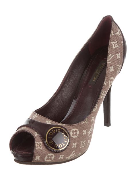 louis vuitton heels pumps|louis vuitton open toe heels.